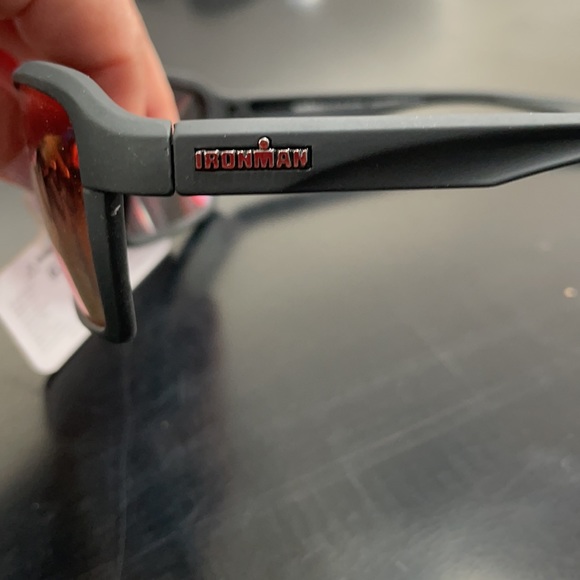 NWT Foster Grant men’s sunglasses - Picture 6 of 7